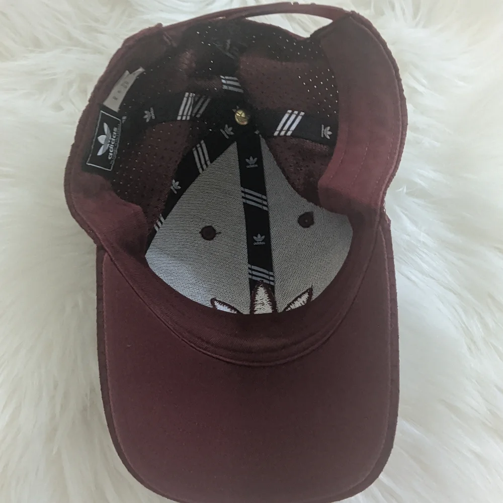 🍍3 For 15🍍Adidas Women's Trefoil Perforated Baseball Cap - Burgundy